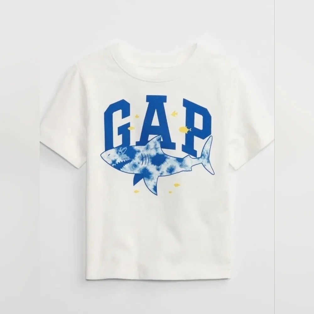 NWT! GAP, Graphic Patterned Crew Neck T-Shirt, Shark, White/Blue, Size 3 Years